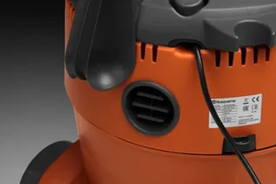 Husqvarna WDC 220 kifúvás